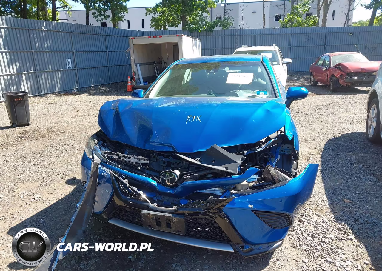 2018 Toyota Camry Xse VIN:4T1B61HK8JU151144 - 12