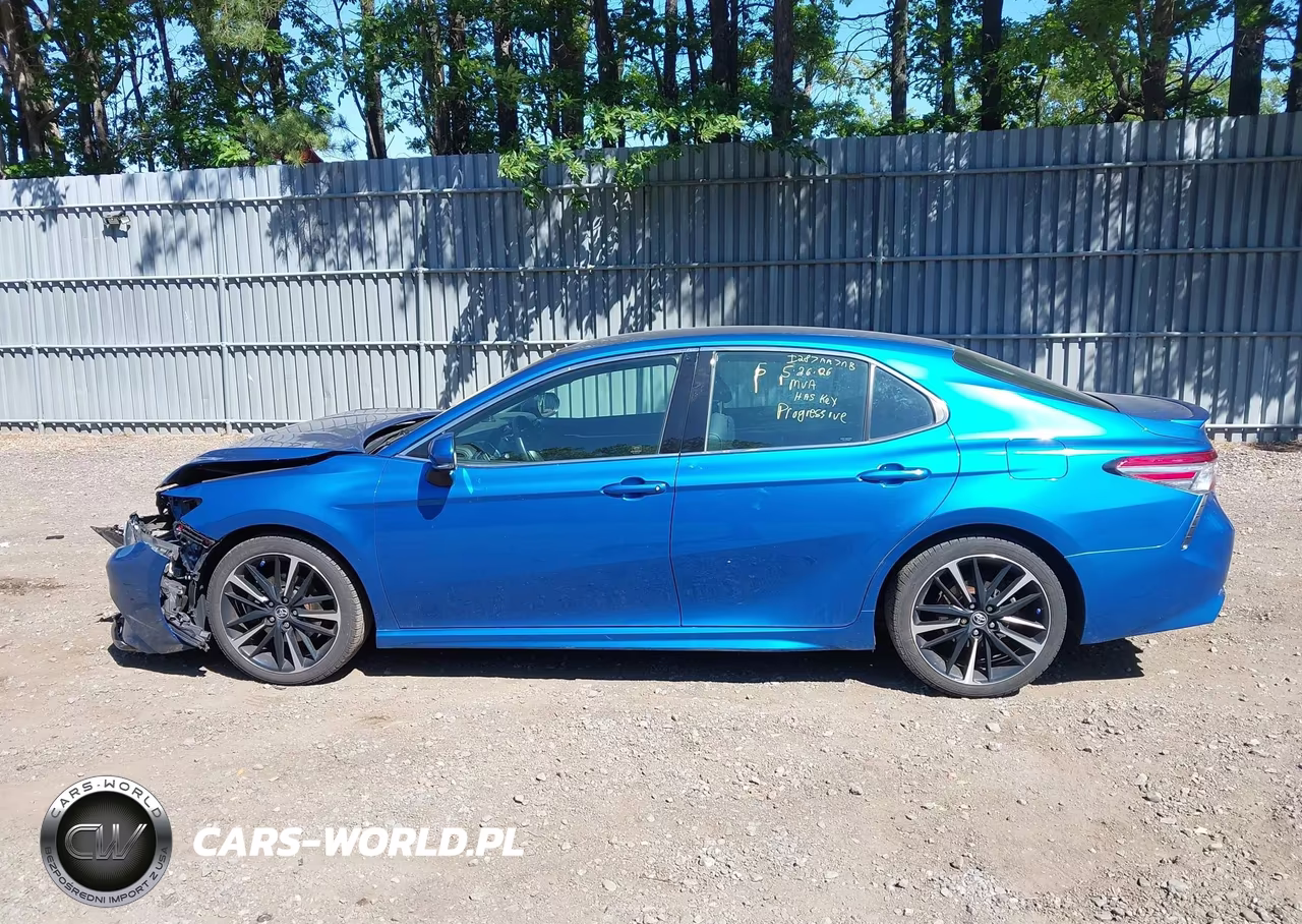2018 Toyota Camry Xse VIN:4T1B61HK8JU151144 - 14