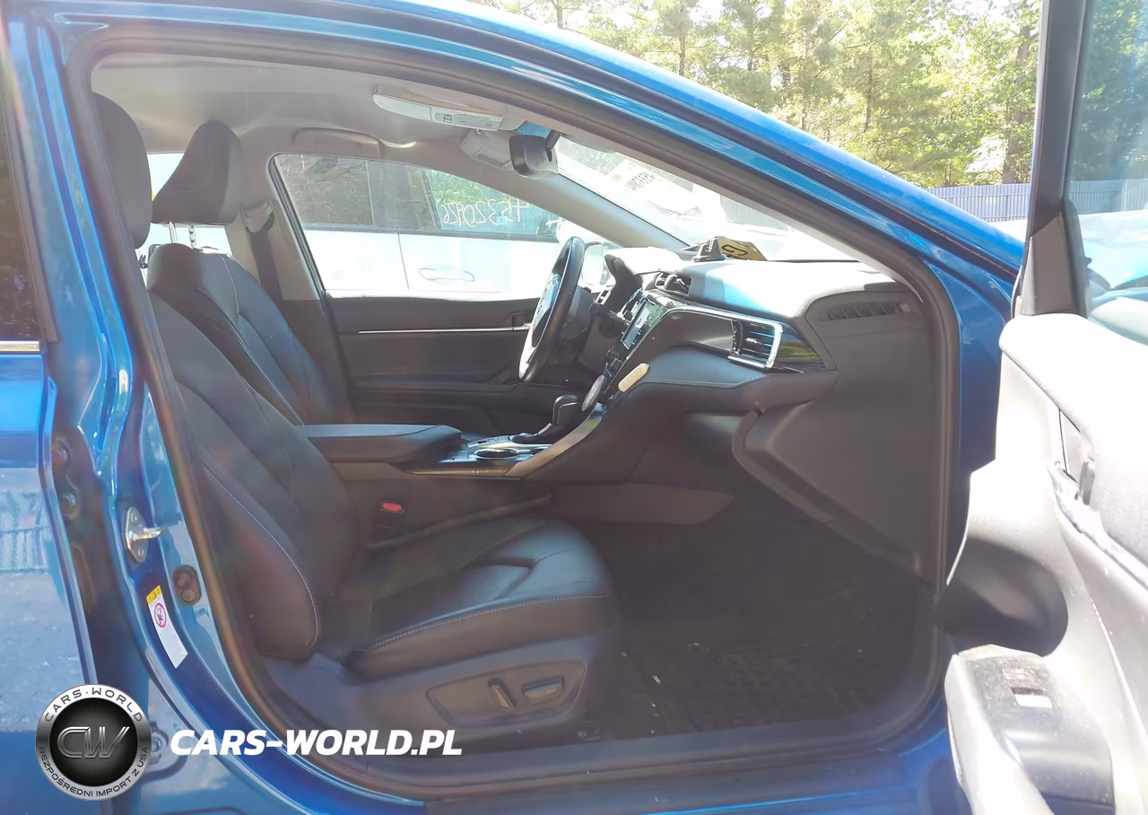 2018 Toyota Camry Xse VIN:4T1B61HK8JU151144 - 5