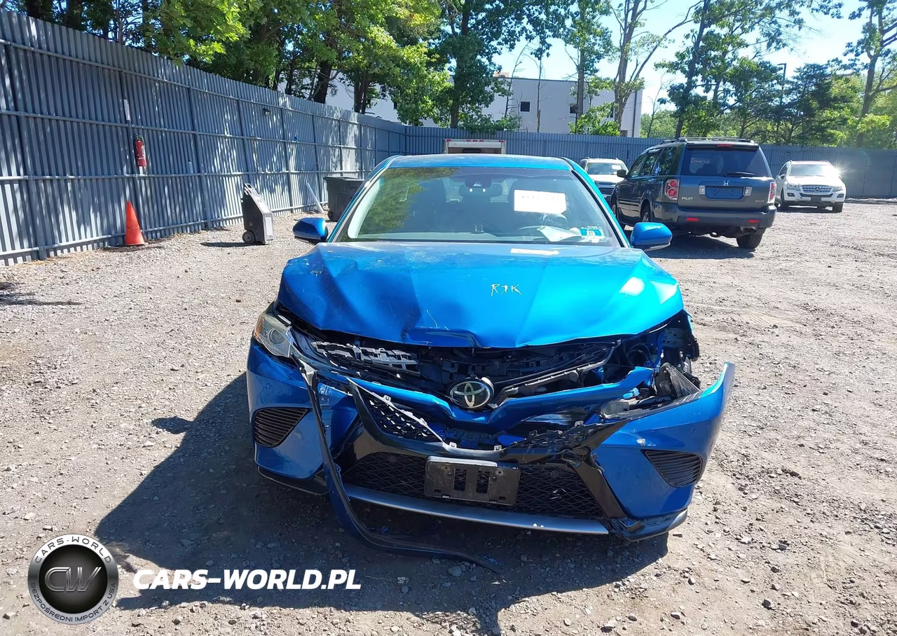 2018 Toyota Camry Xse VIN:4T1B61HK8JU151144 - 6