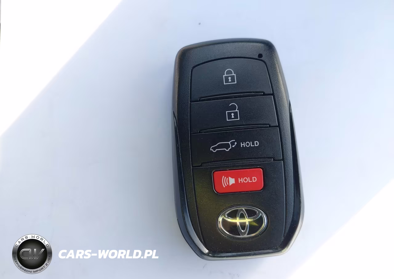 2025 Toyota Corolla Cross Hybrid Xse VIN:7MUFBABG9SV079033 - 11