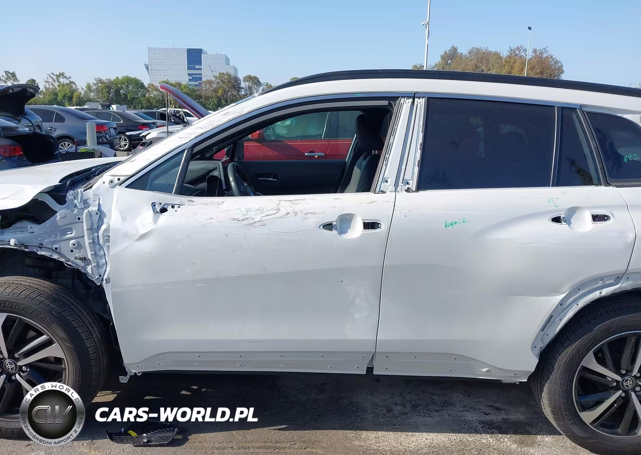 2025 Toyota Corolla Cross Hybrid Xse VIN:7MUFBABG9SV079033 - 15
