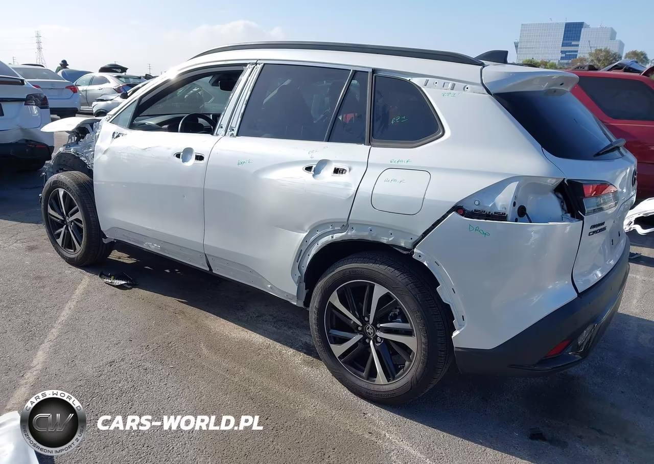 2025 Toyota Corolla Cross Hybrid Xse VIN:7MUFBABG9SV079033 - 3