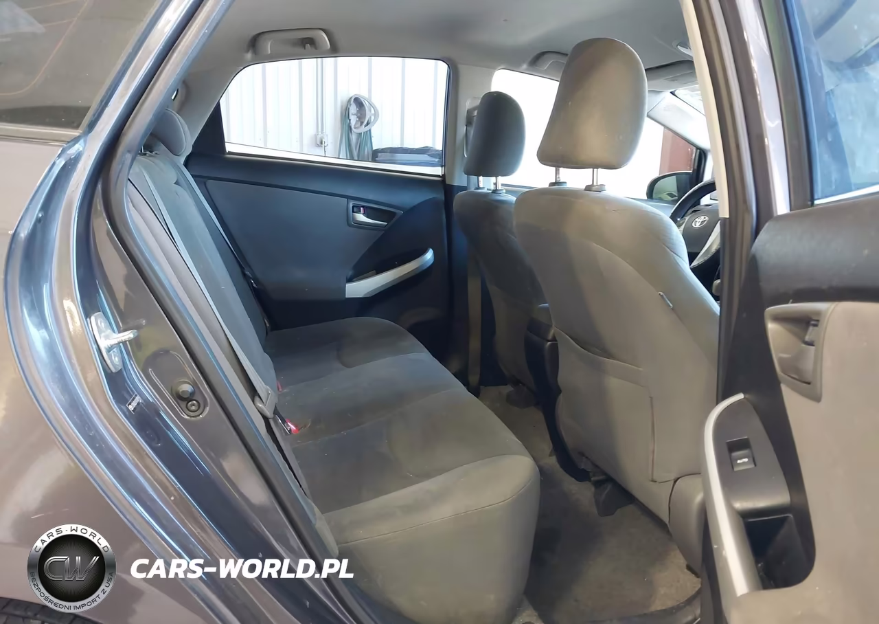 2012 Toyota Prius Three VIN:JTDKN3DU9C5409551 - 8