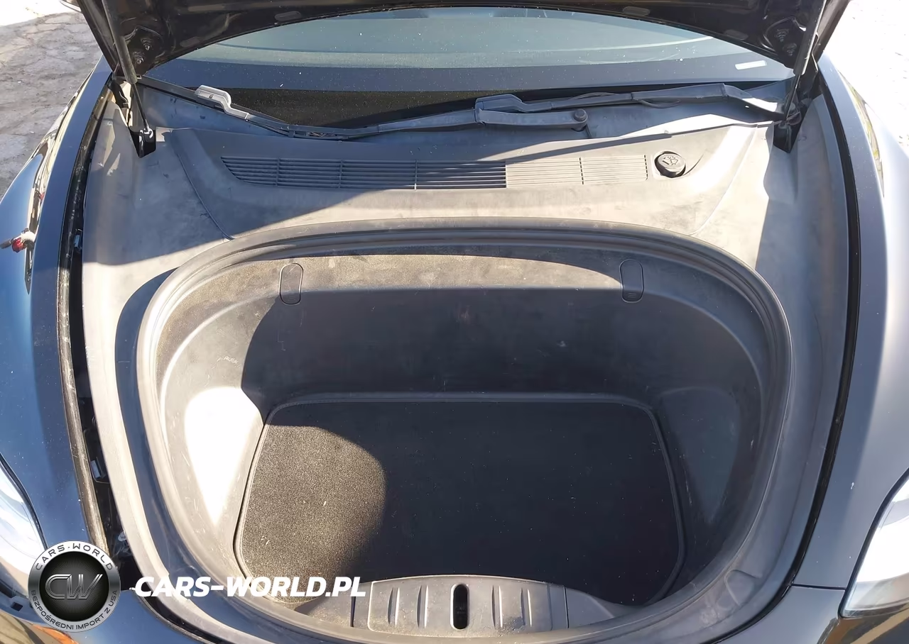 2018 Tesla Model 3 Long Range-Performance VIN:5YJ3E1EB7JF182734 - 10