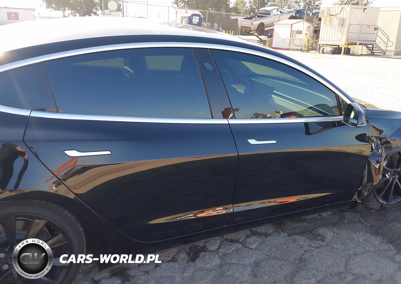 2018 Tesla Model 3 Long Range-Performance VIN:5YJ3E1EB7JF182734 - 13