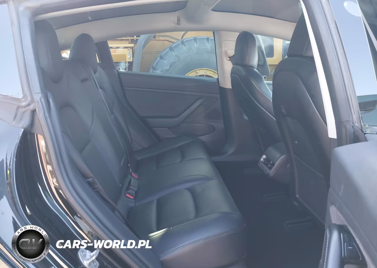 2018 Tesla Model 3 Long Range-Performance VIN:5YJ3E1EB7JF182734 - 8