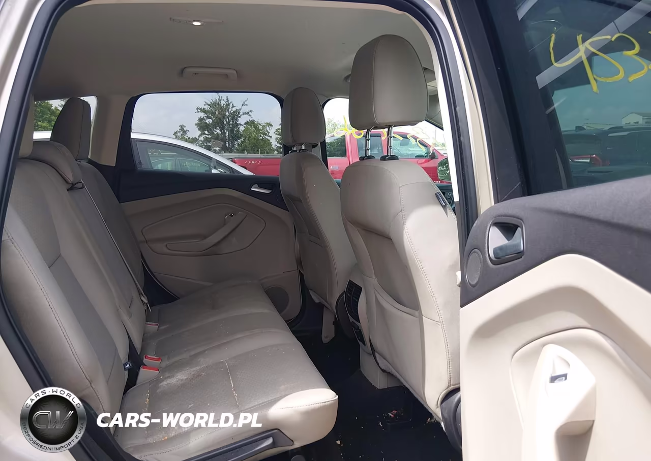 2017 Ford Escape Se VIN:1FMCU0G93HUD51071 - 8