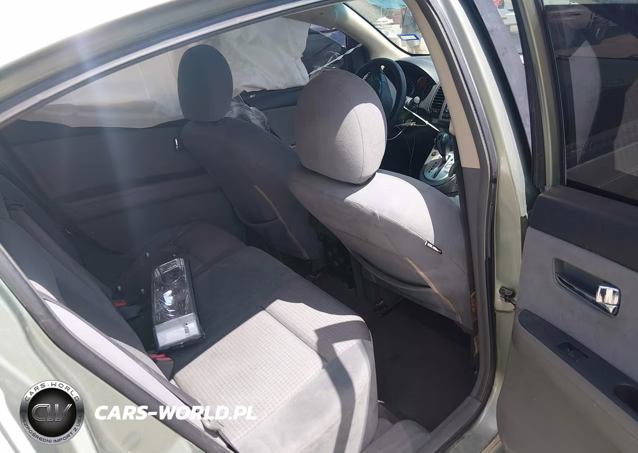 2008 Nissan Sentra 2.0S VIN:3N1AB61E78L710218 - 8