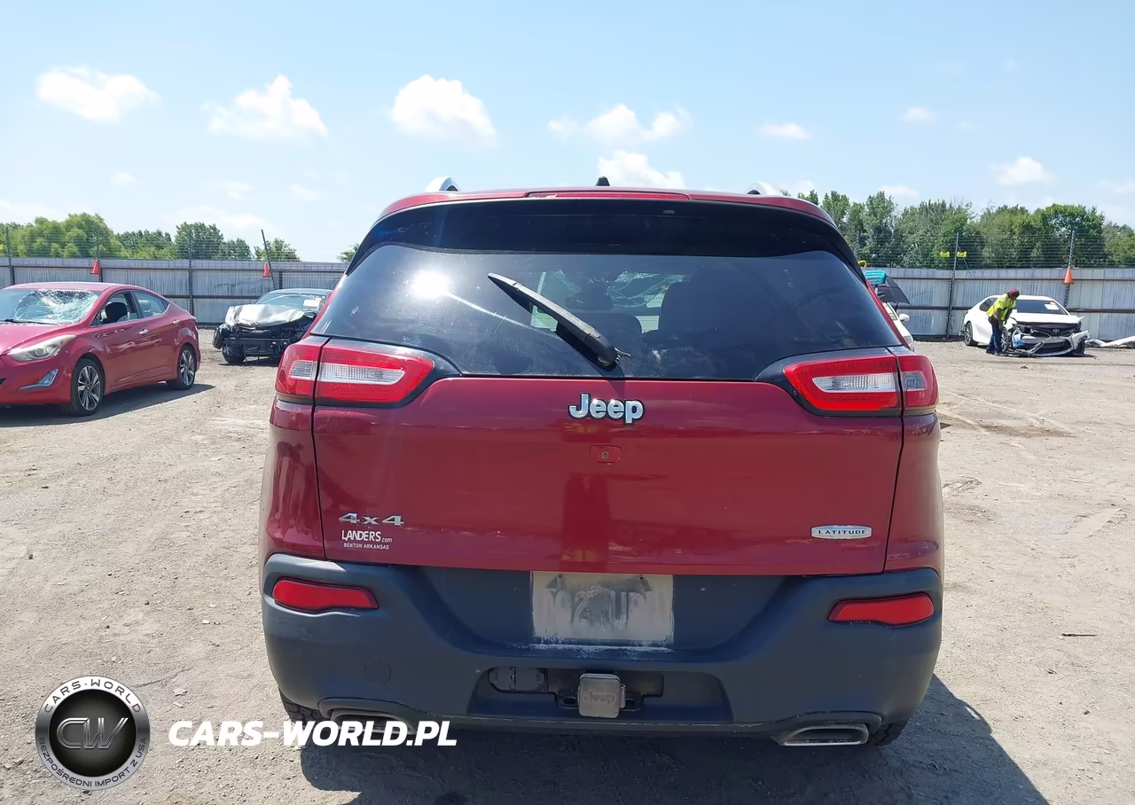 2016 Jeep Cherokee Latitude VIN:1C4PJMCS4GW102893 - 16