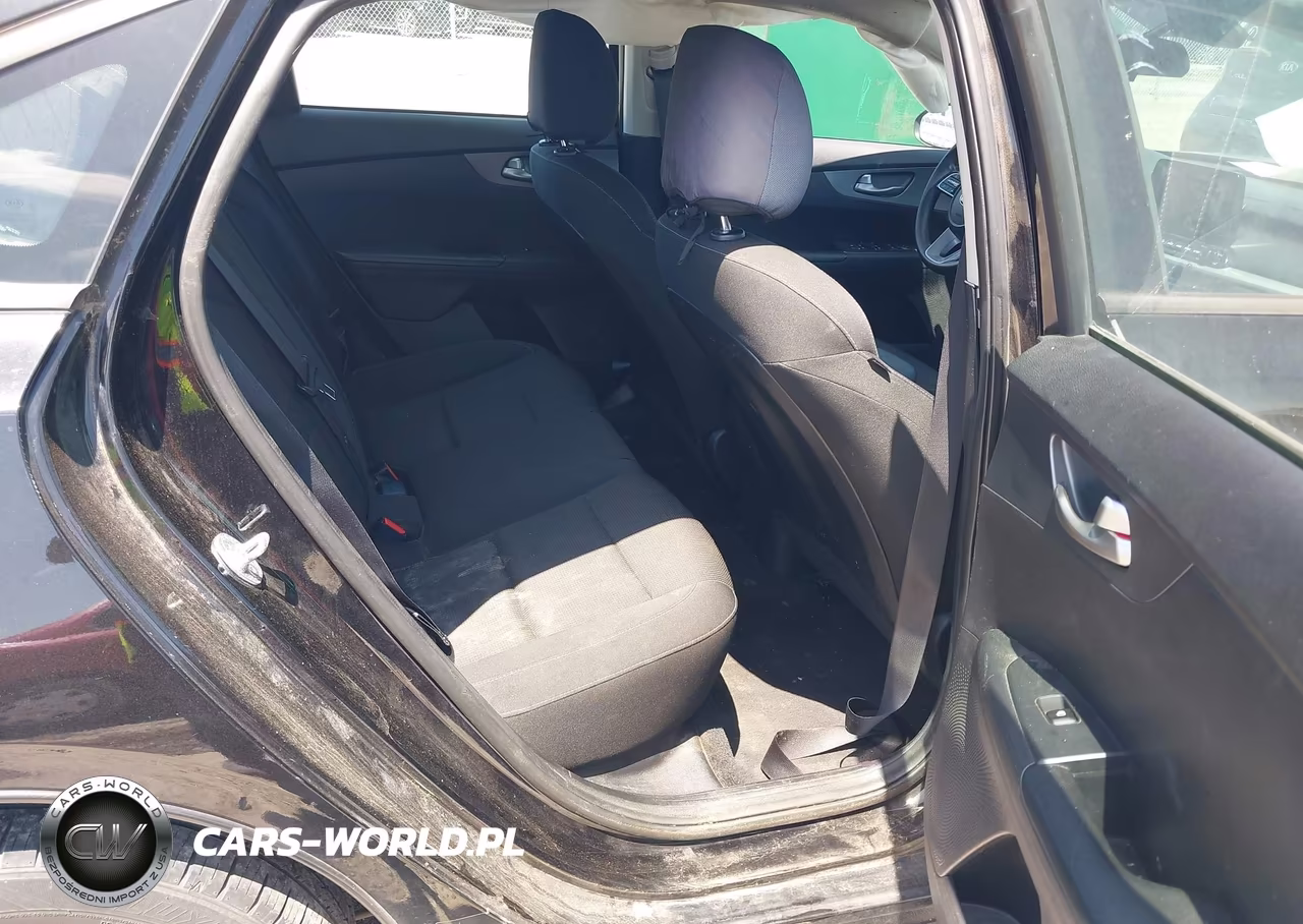2021 Kia Forte Lxs VIN:3KPF24AD6ME282770 - 8