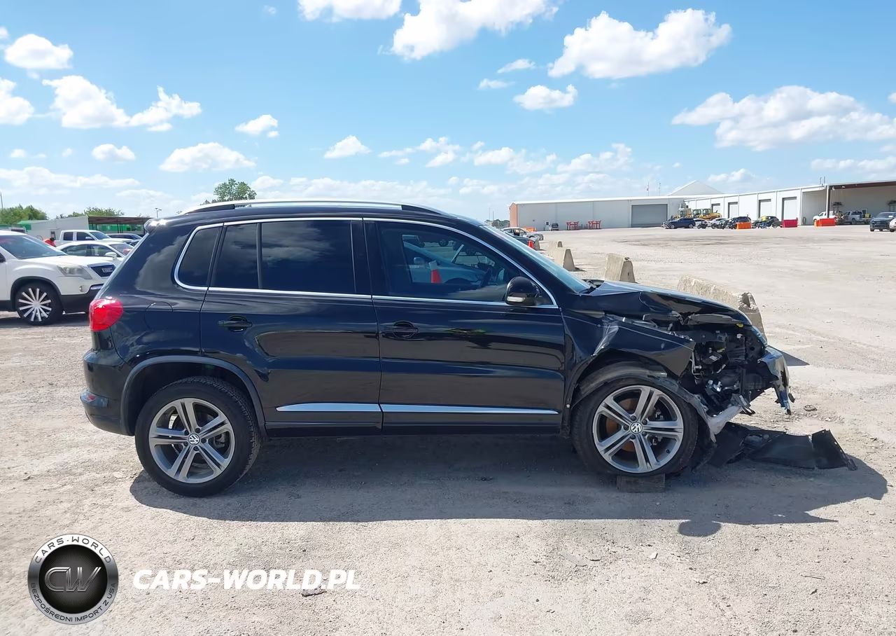 2017 Volkswagen Tiguan 2.0T Sport VIN:WVGTV7AX4HW507202 - 13