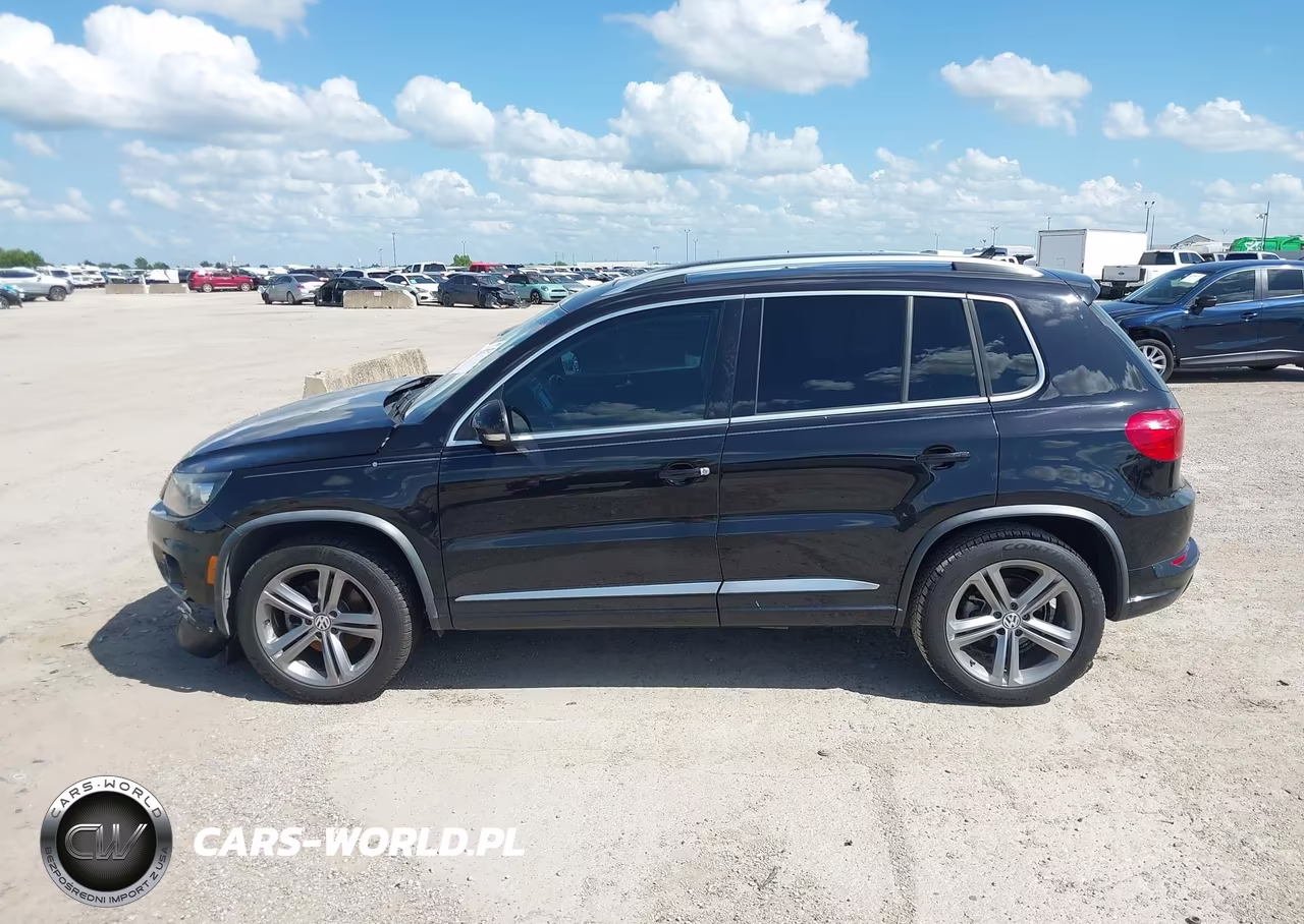 2017 Volkswagen Tiguan 2.0T Sport VIN:WVGTV7AX4HW507202 - 14