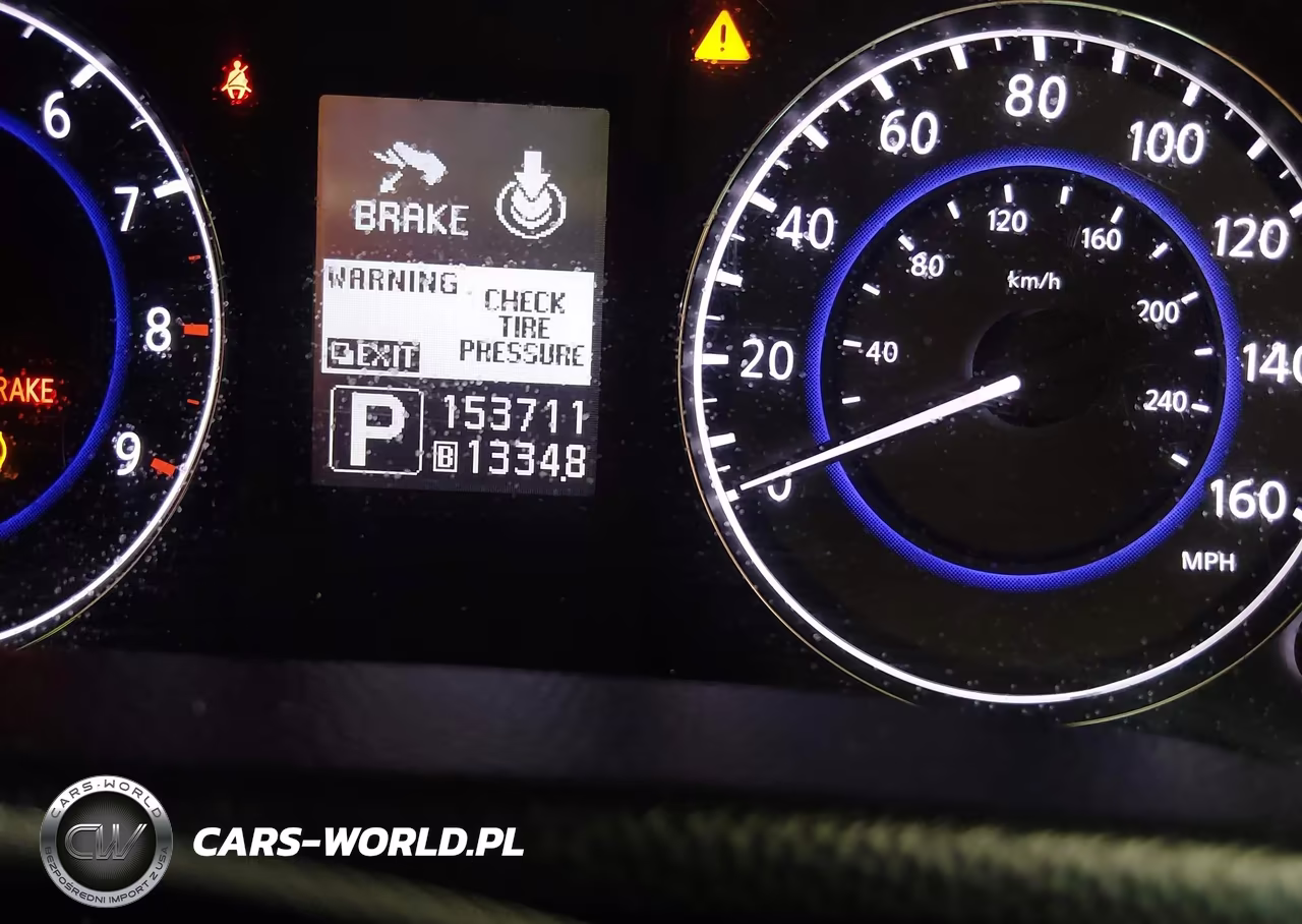 2015 Infiniti Q40 VIN:JN1CV6AP0FM501987 - 7