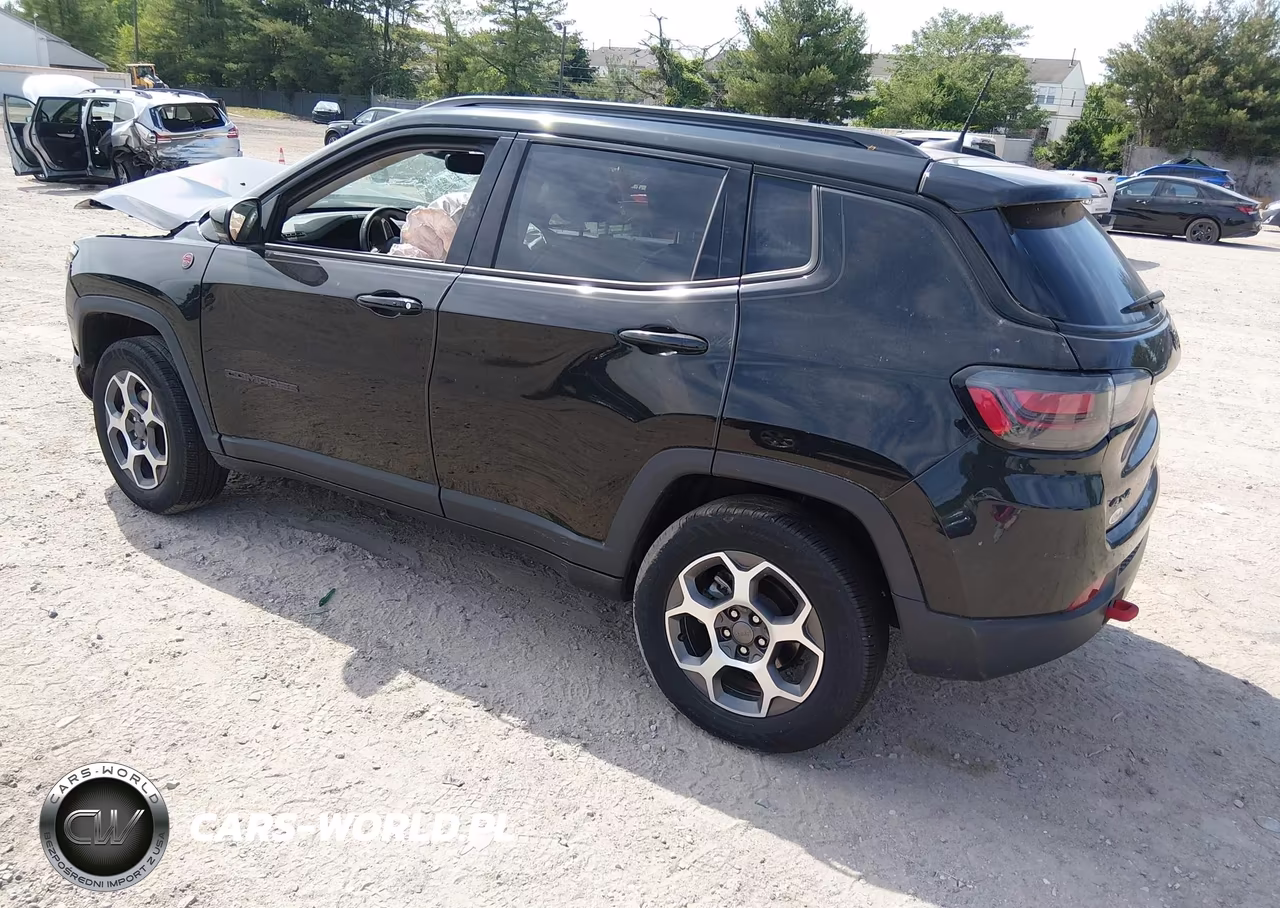 2022 Jeep Compass Trailhawk 4X4 VIN:3C4NJDDB8NT191795 - 3