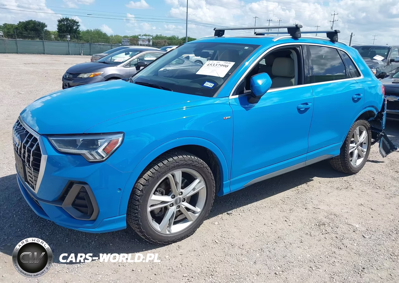 2019 Audi Q3 2.0T S Line Premium VIN:WA1FECF37K1083061 - 2