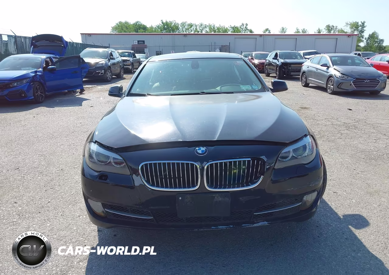 2012 BMW 535I xDrive VIN:WBAFU7C55CDU62305 - 12