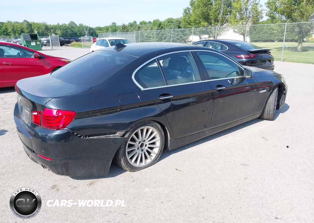 2012 BMW 535I xDrive VIN:WBAFU7C55CDU62305 - 4