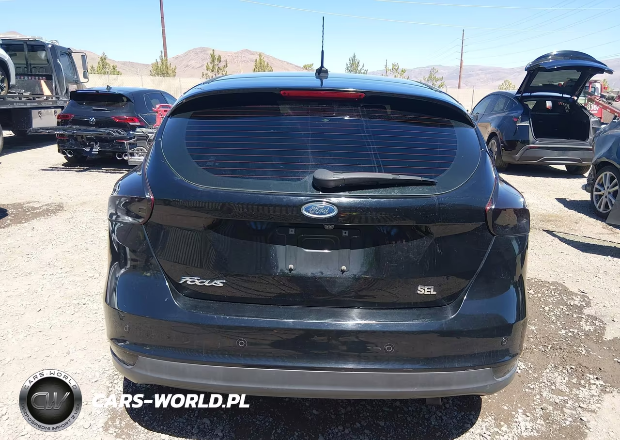 2018 Ford Focus Sel VIN:1FADP3M20JL305109 - 16