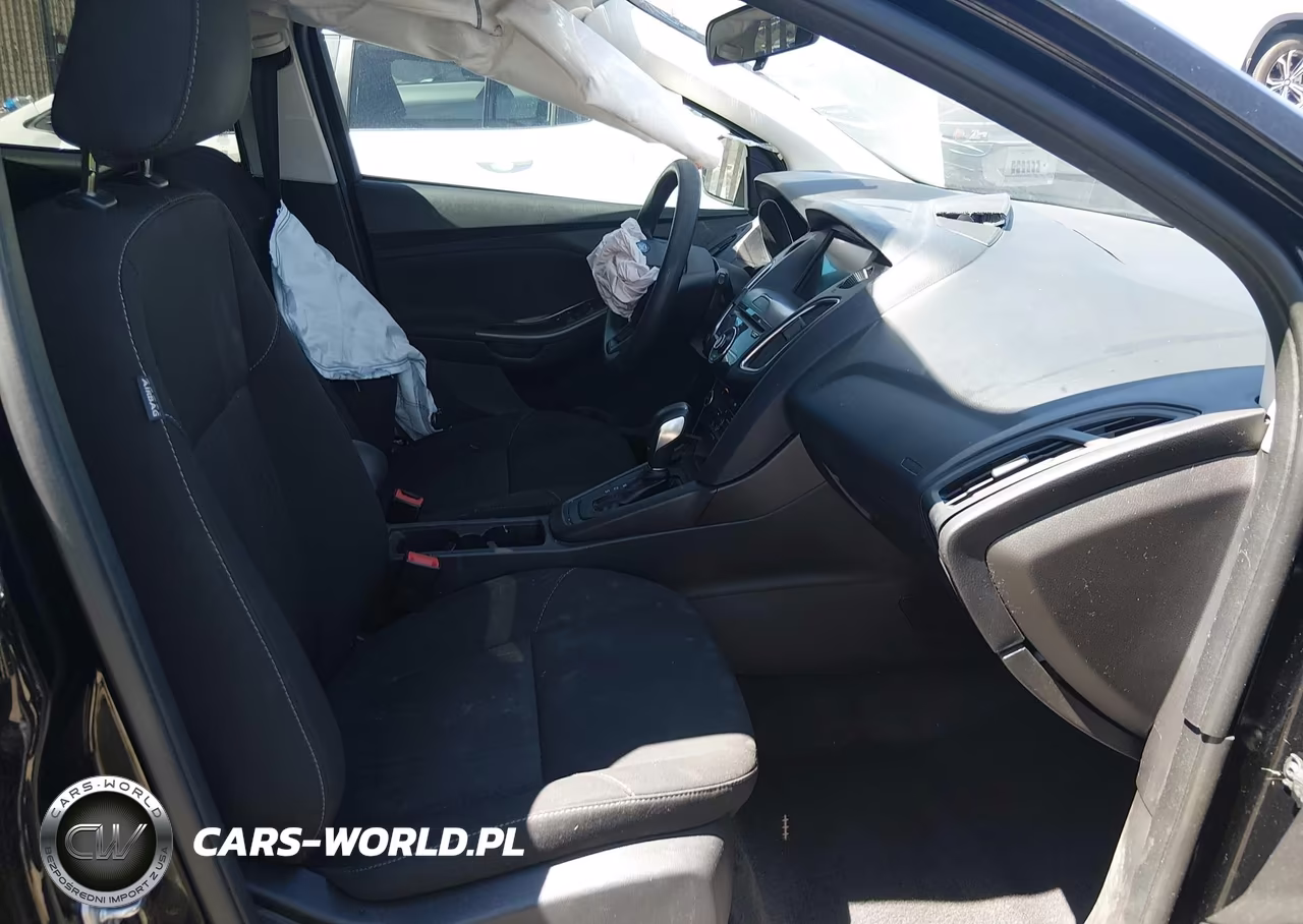 2018 Ford Focus Sel VIN:1FADP3M20JL305109 - 5