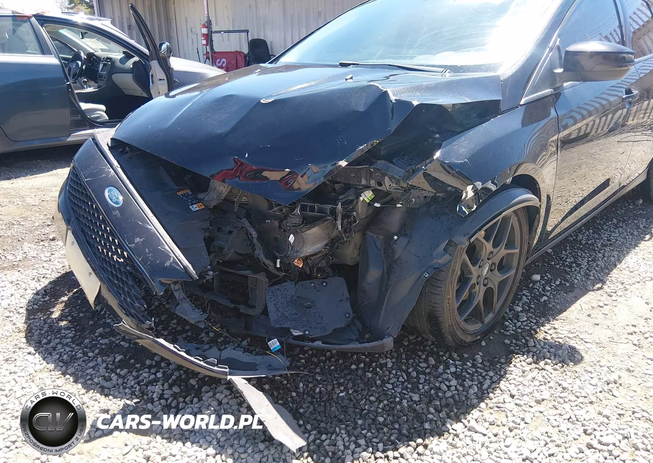 2018 Ford Focus Sel VIN:1FADP3M20JL305109 - 6