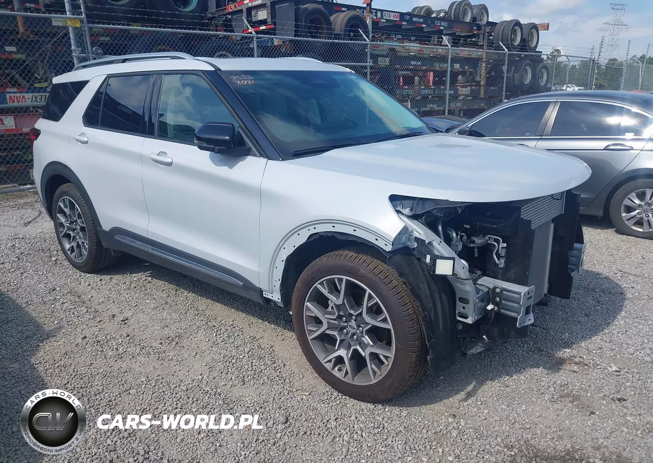 2025 Ford Explorer Platinum – zdjęcie 1 z 16