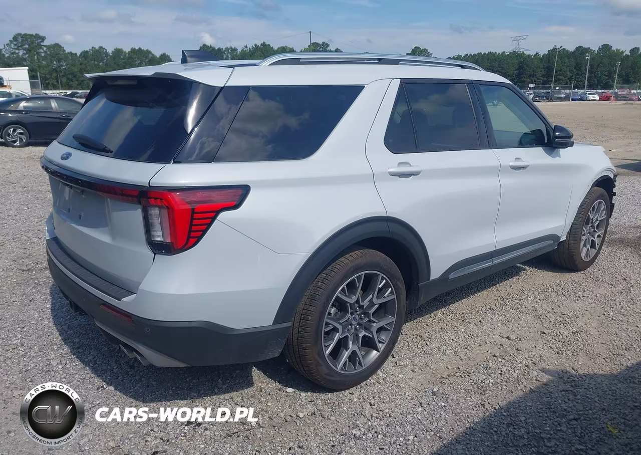 2025 Ford Explorer Platinum VIN:1FMWK7HC8SGC71082 - 4