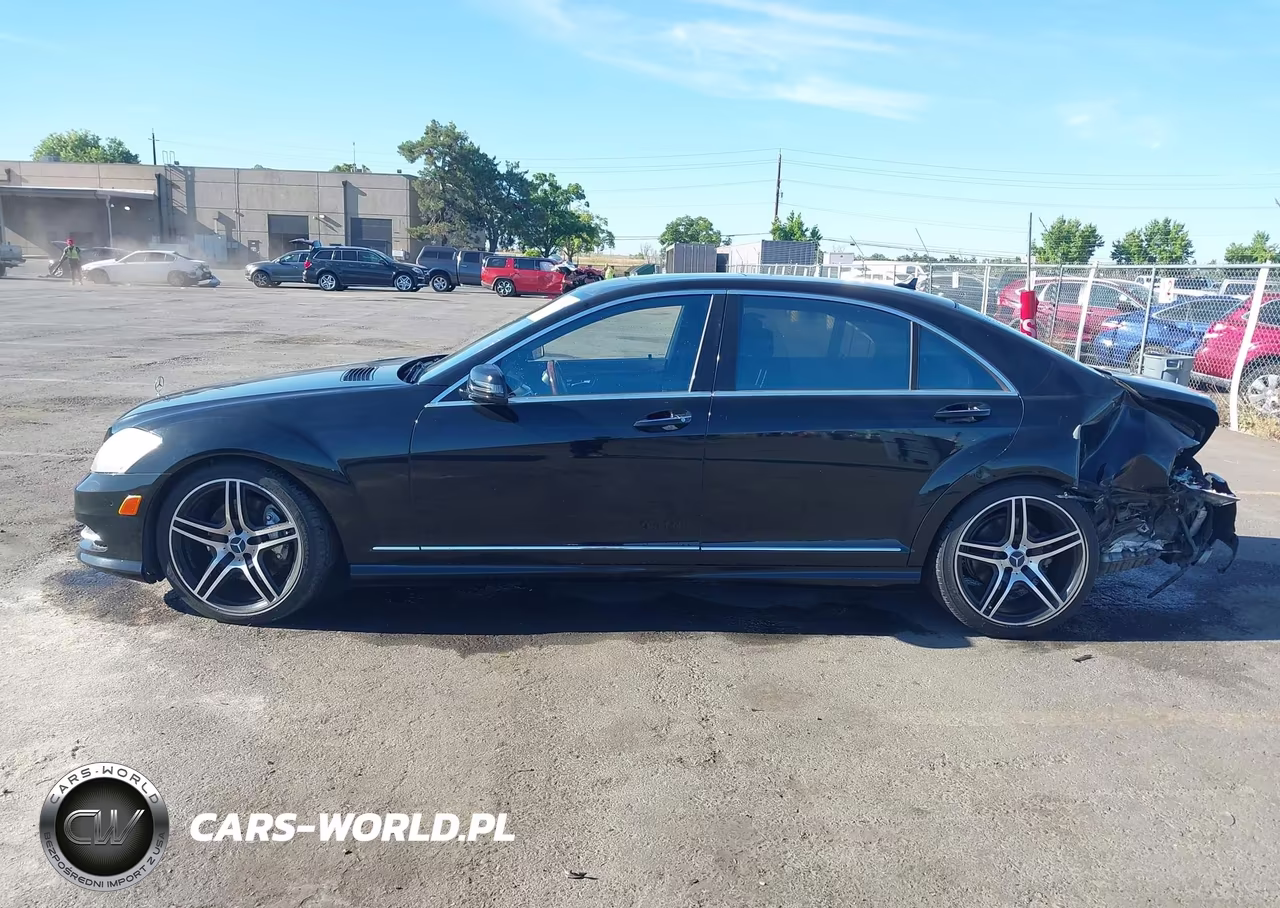 2010 Mercedes-Benz S 550 VIN:WDDNG7BB8AA297318 - 14