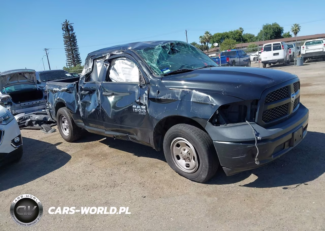 2019 Ram 1500 Classic Tradesman 4X2 6'4 Box – zdjęcie 1 z 17