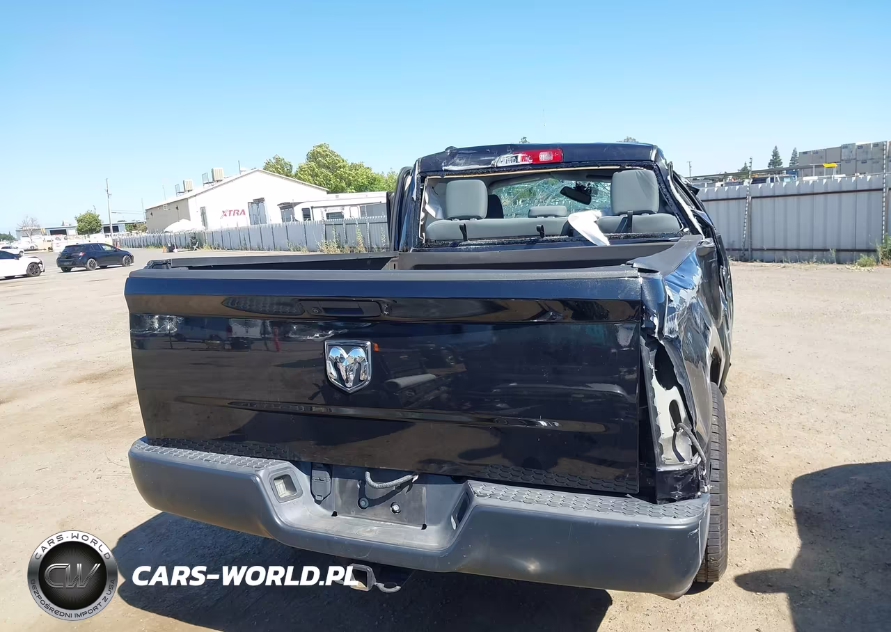 2019 Ram 1500 Classic Tradesman 4X2 6'4 Box VIN:1C6RR6FG4KS507552 - 17