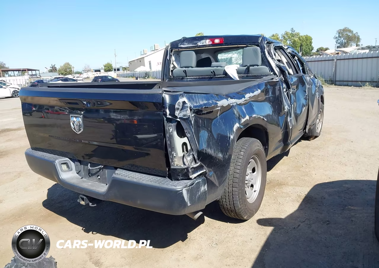 2019 Ram 1500 Classic Tradesman 4X2 6'4 Box VIN:1C6RR6FG4KS507552 - 4