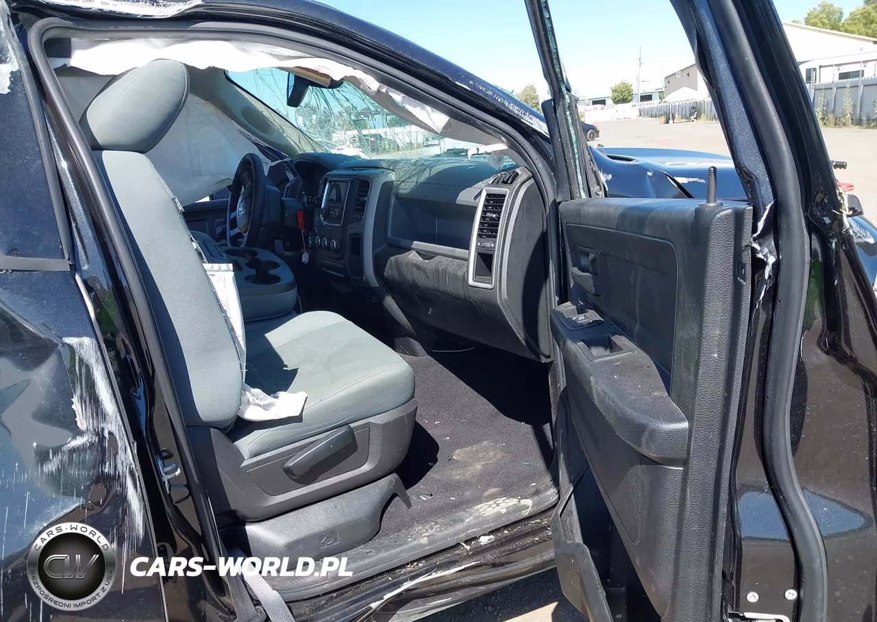 2019 Ram 1500 Classic Tradesman 4X2 6'4 Box VIN:1C6RR6FG4KS507552 - 5