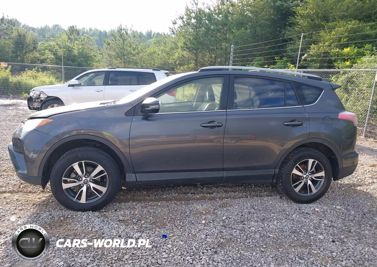 2018 Toyota Rav4 Xle VIN:JTMWFREV7JJ199500 - 14