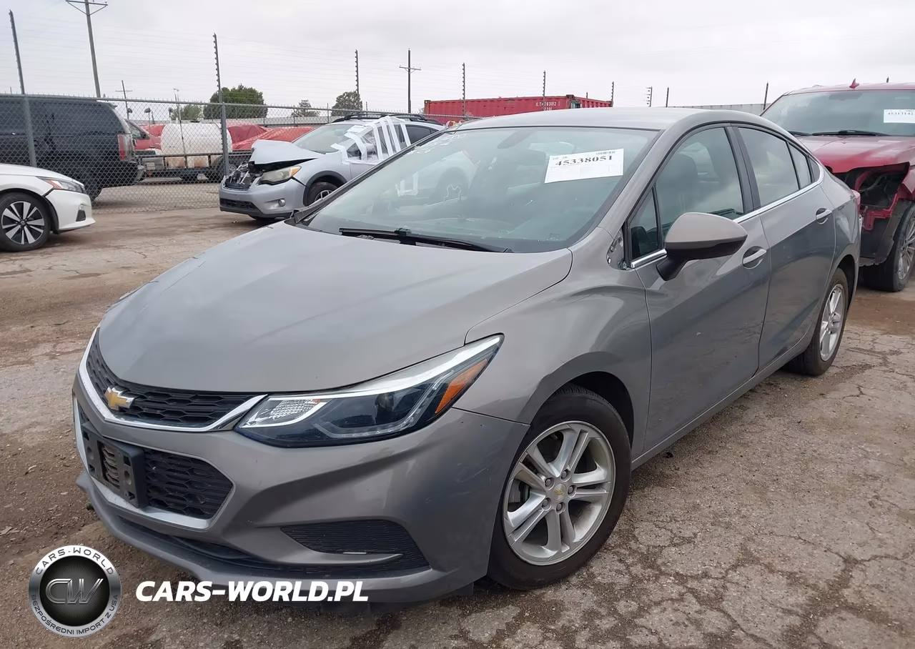 2018 Chevrolet Cruze Lt Auto VIN:1G1BE5SM4J7237180 - 2