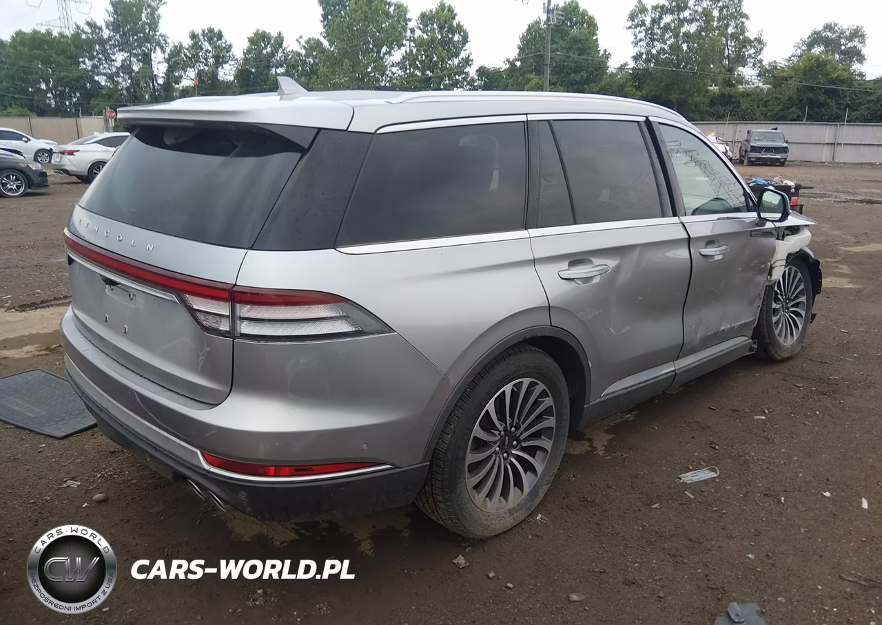 2020 Lincoln Aviator Reserve VIN:5LM5J7XC2LGL01952 - 4