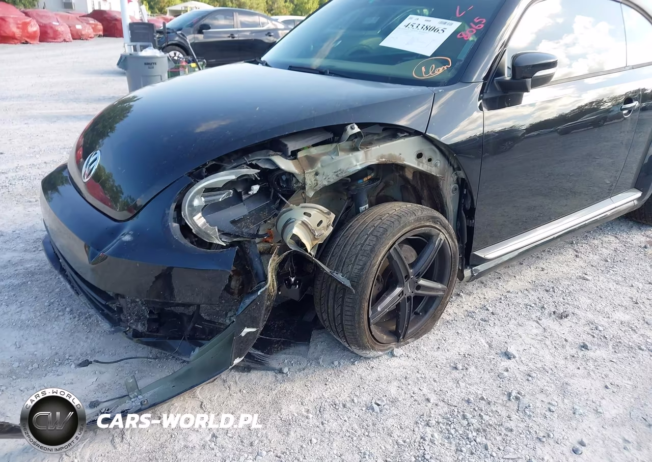 2014 Volkswagen Beetle 1.8T VIN:3VWJ17AT0EM665064 - 6