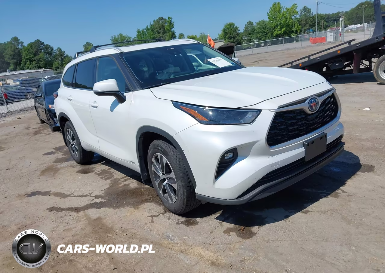 2022 Toyota Highlander Hybrid Xle – zdjęcie 1 z 16