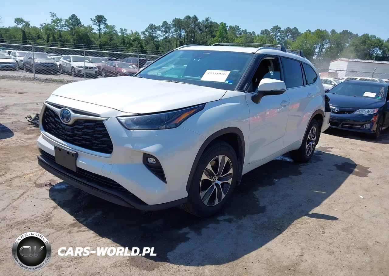 2022 Toyota Highlander Hybrid Xle VIN:5TDGBRCH4NS550952 - 2