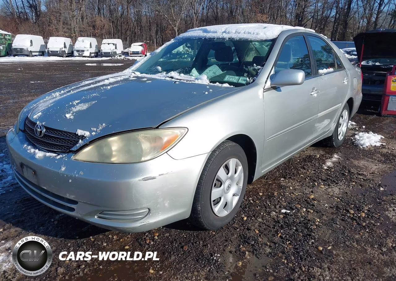 2004 Toyota Camry Le VIN:JTDBE32K140248404 - 2