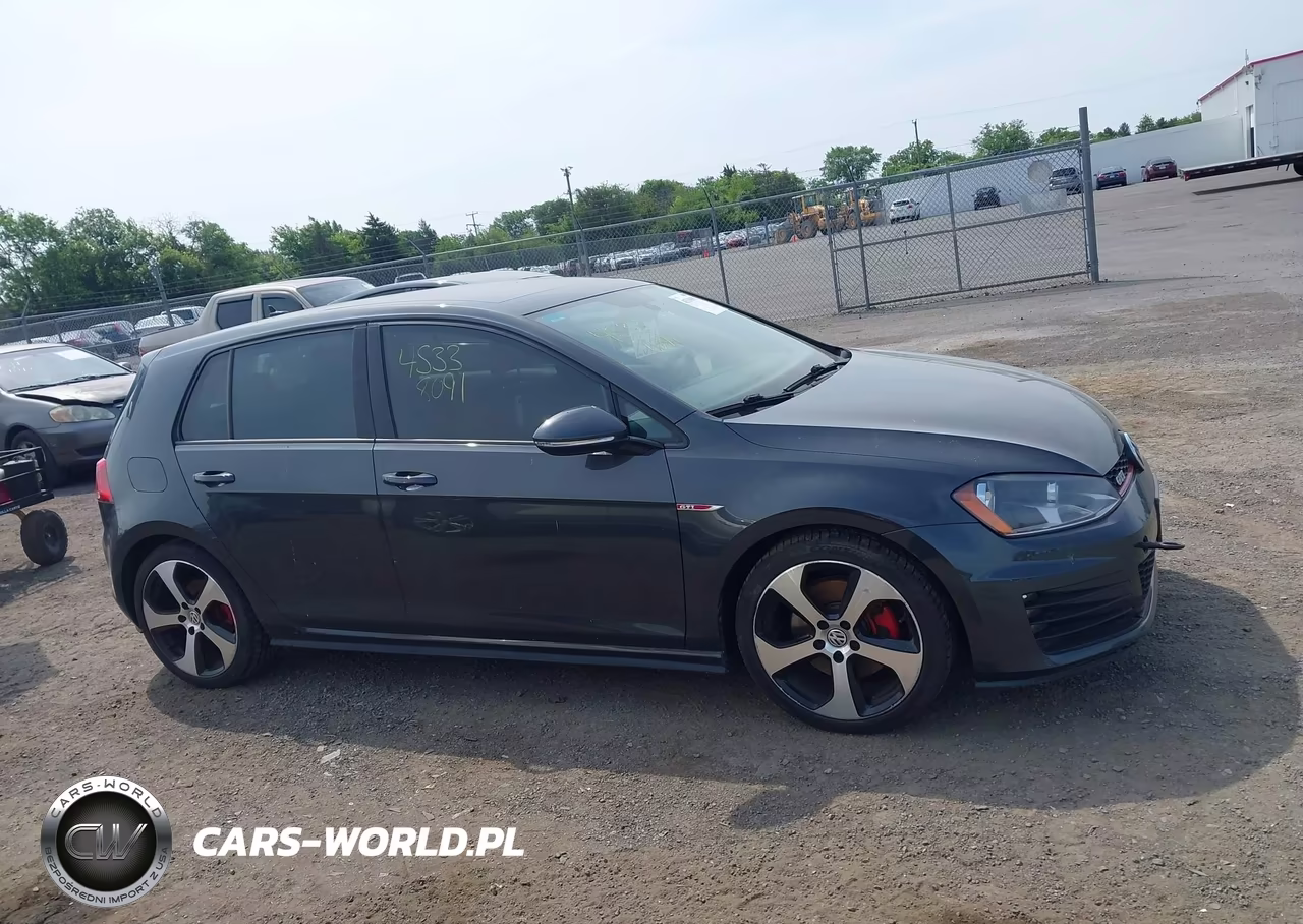 2015 Volkswagen Golf Gti 2.0T Se 4-Door VIN:3VW5T7AU8FM001066 - 14