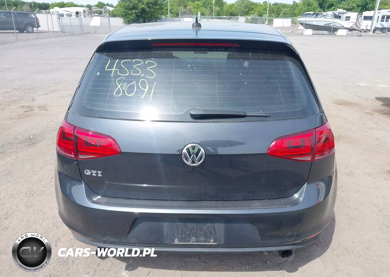 2015 Volkswagen Golf Gti 2.0T Se 4-Door VIN:3VW5T7AU8FM001066 - 17