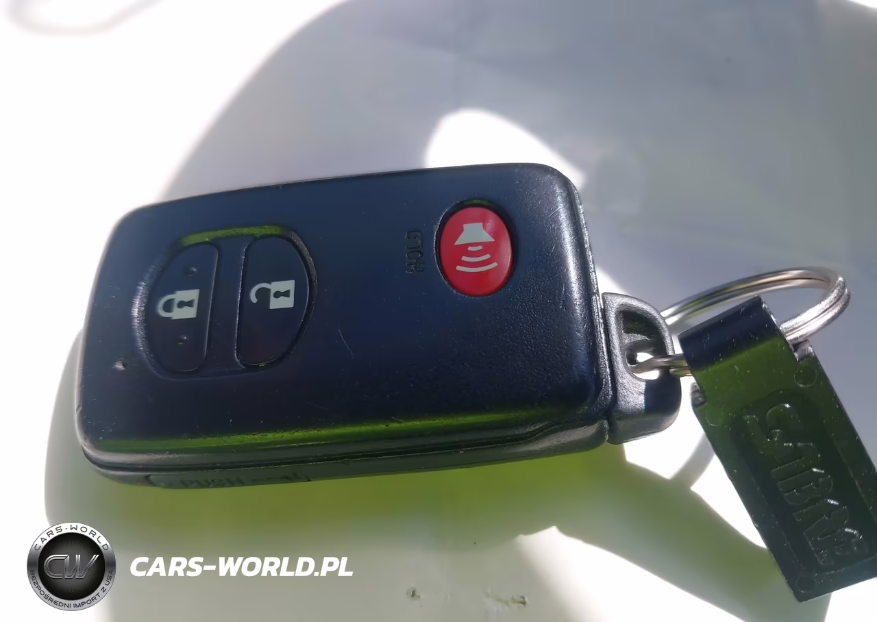2012 Toyota Prius Four VIN:JTDKN3DU5C1545957 - 11