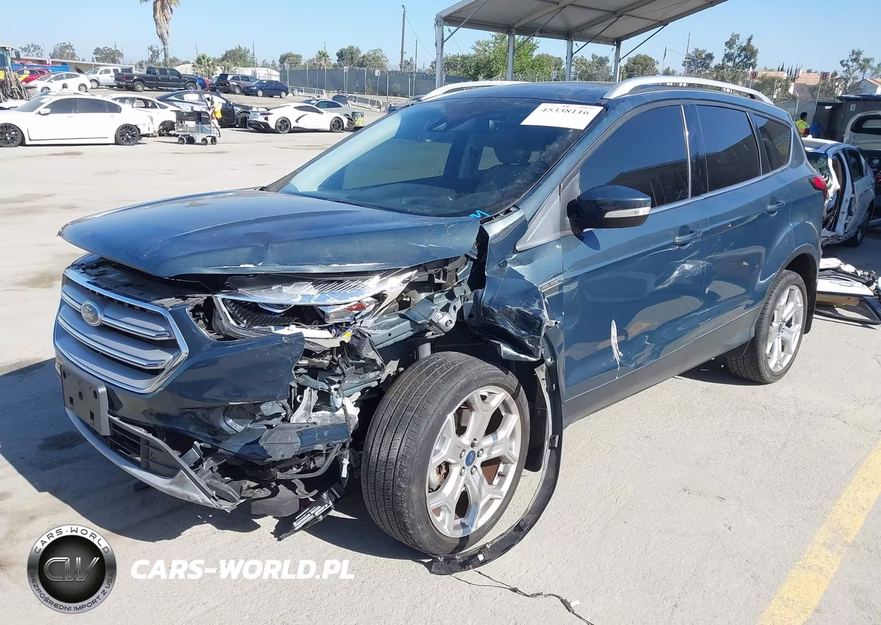 2019 Ford Escape Titanium VIN:1FMCU0J95KUA63939 - 2