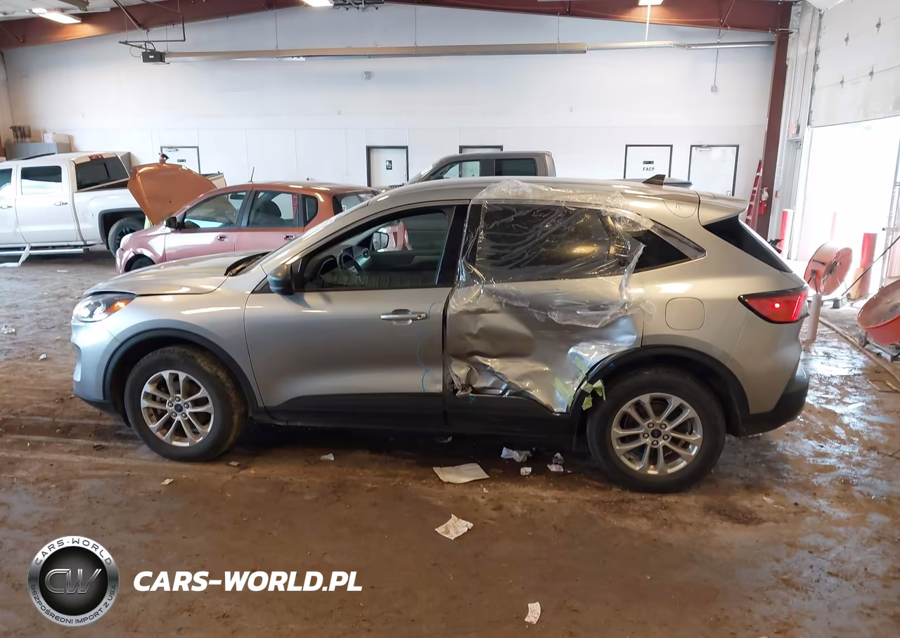 2022 Ford Escape Se VIN:1FMCU9G66NUA78696 - 14