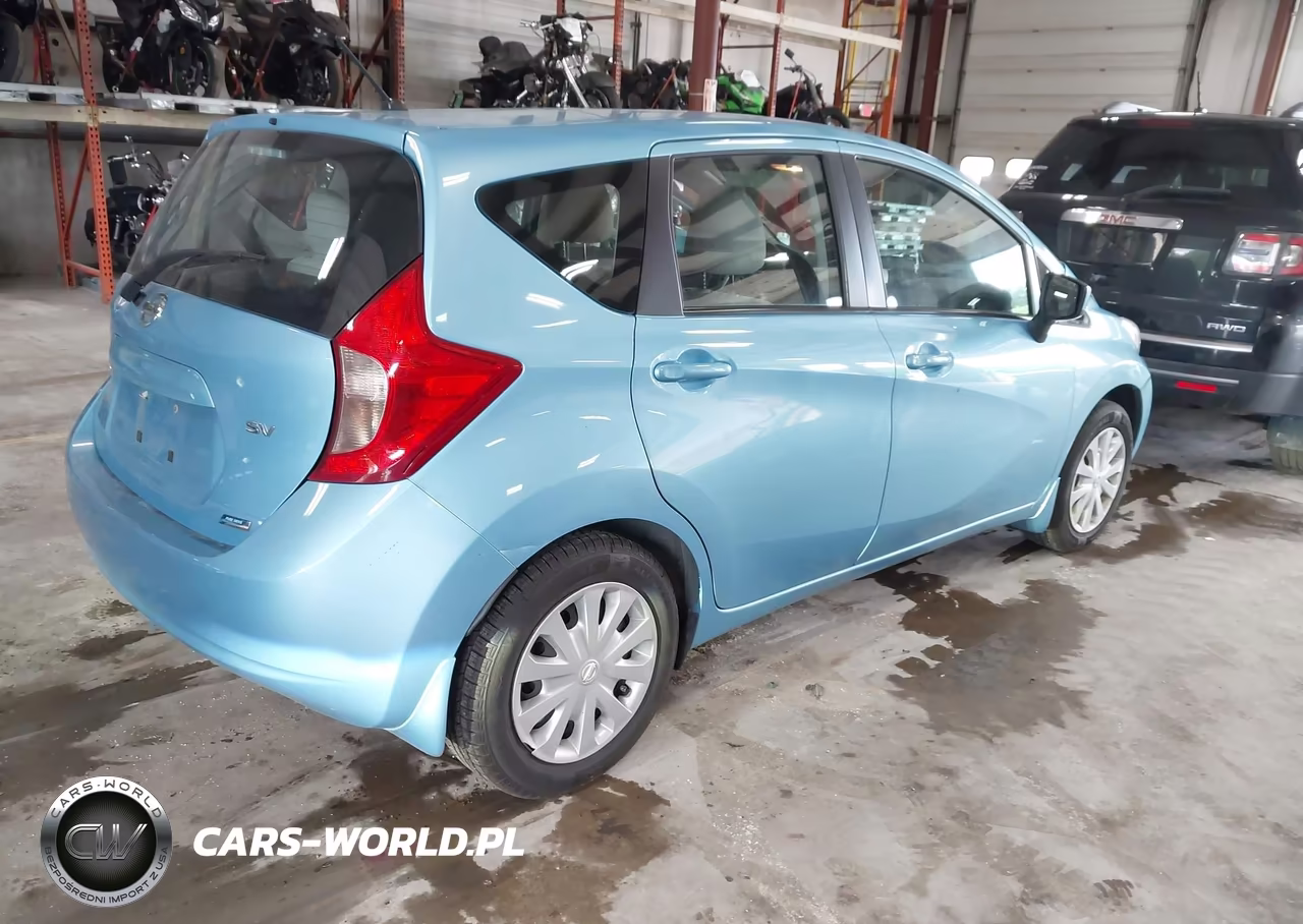 2015 Nissan Versa Note Sv VIN:3N1CE2CP6FL373674 - 4