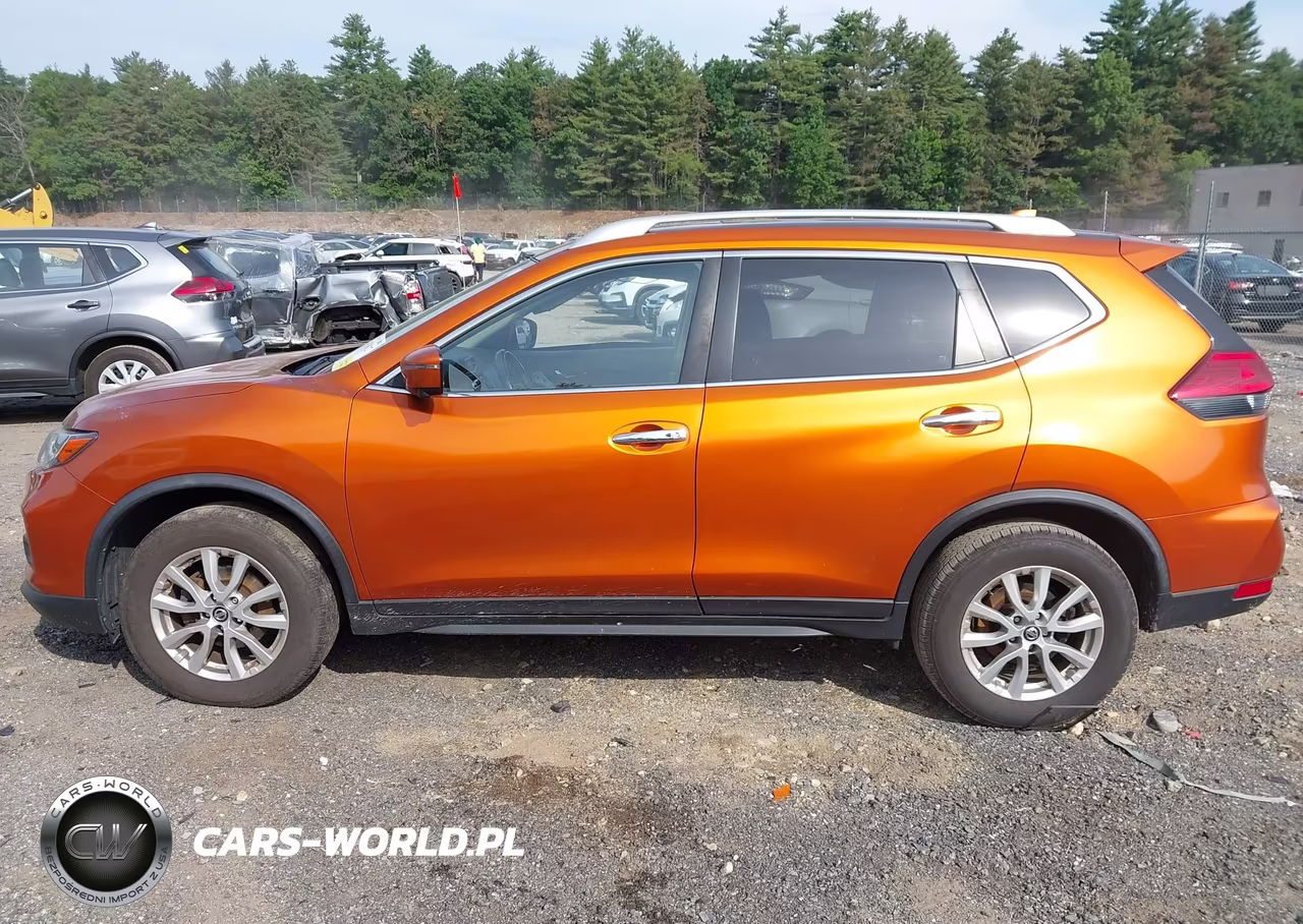 2017 Nissan Rogue Sv VIN:JN8AT2MVXHW008438 - 14