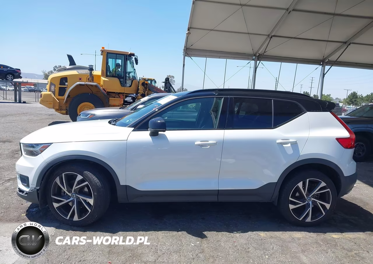 2020 Volvo Xc40 T5 R-Design VIN:YV4162UM9L2347618 - 14