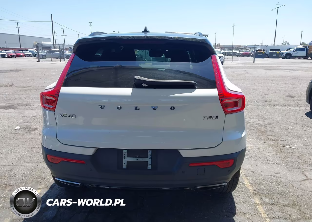 2020 Volvo Xc40 T5 R-Design VIN:YV4162UM9L2347618 - 16