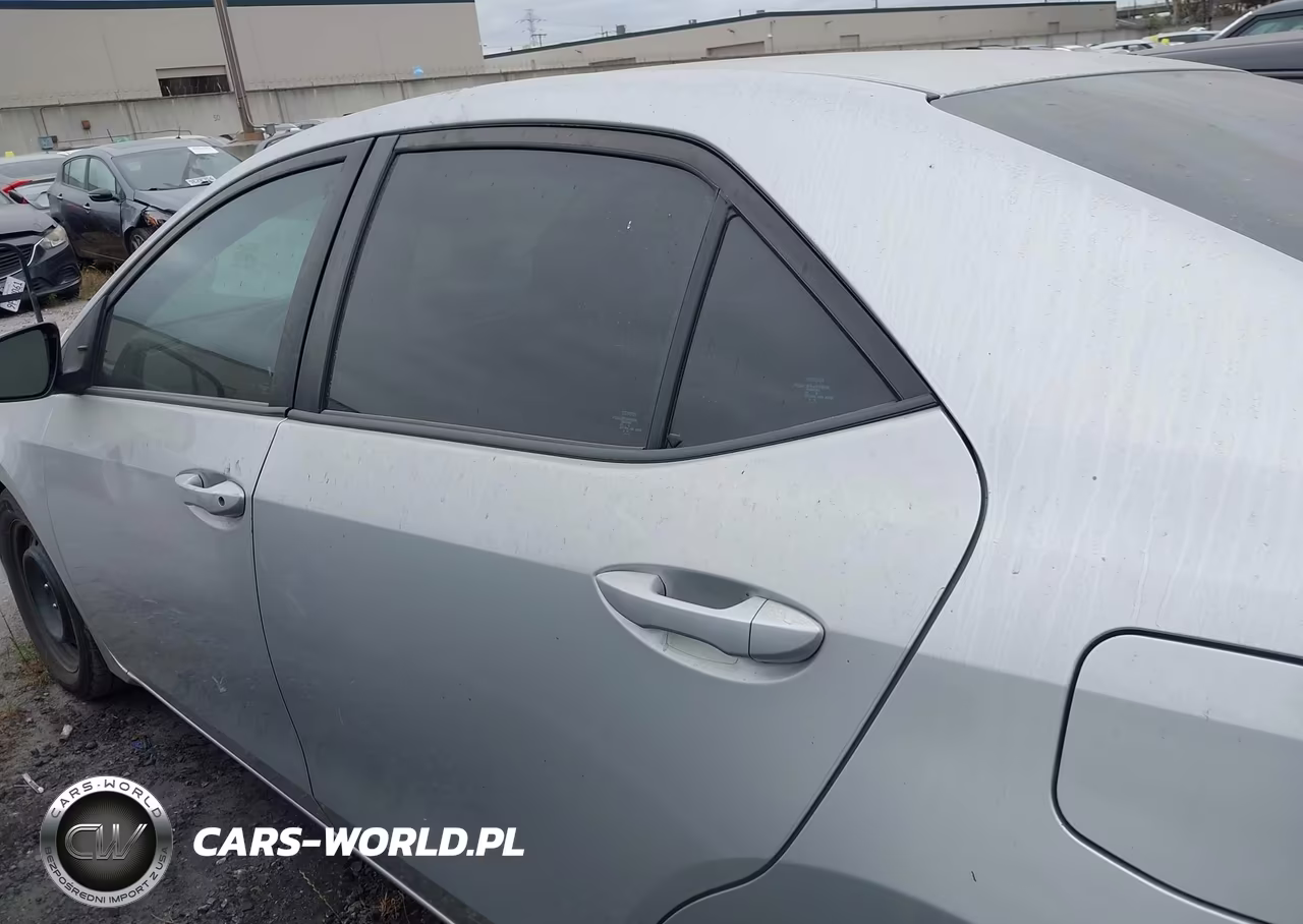 2019 Toyota Corolla Le VIN:2T1BURHE9KC158637 - 15