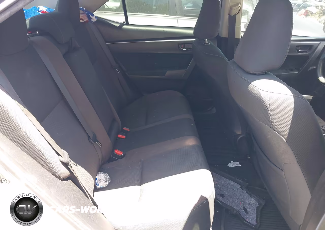 2019 Toyota Corolla Le VIN:2T1BURHE9KC158637 - 8